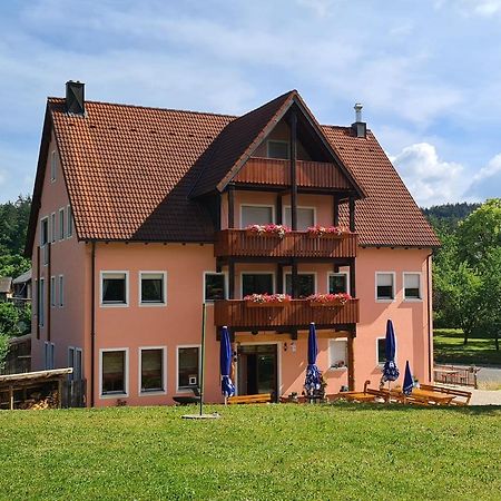 Gasthaus Zum Schneider بوتينشتاين المظهر الخارجي الصورة